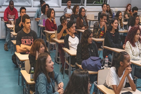 Rede Emancipa tem cursinhos em diferentes cidades do estado de São Paulo